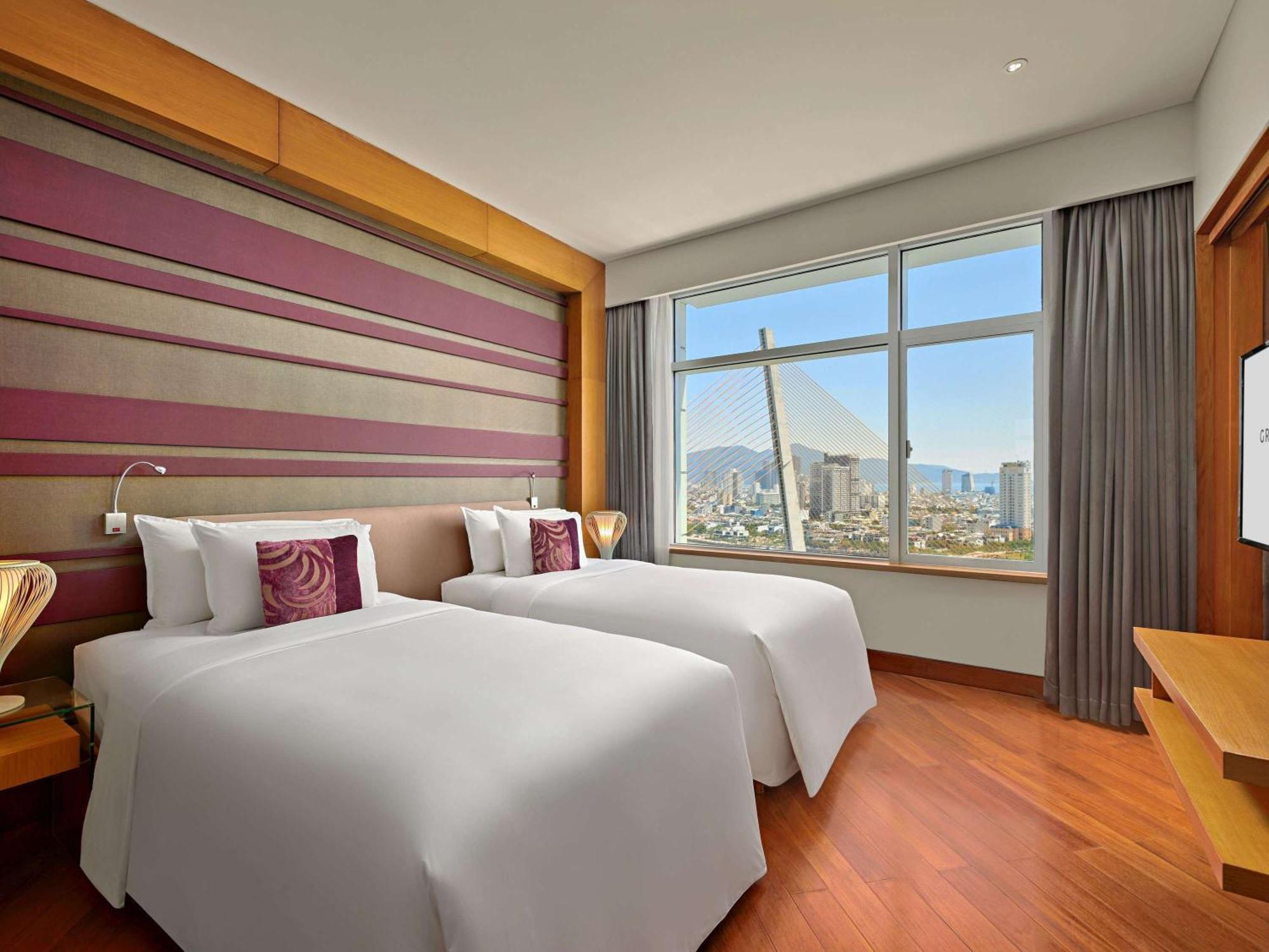 Grand Mercure Danang Екстер'єр фото