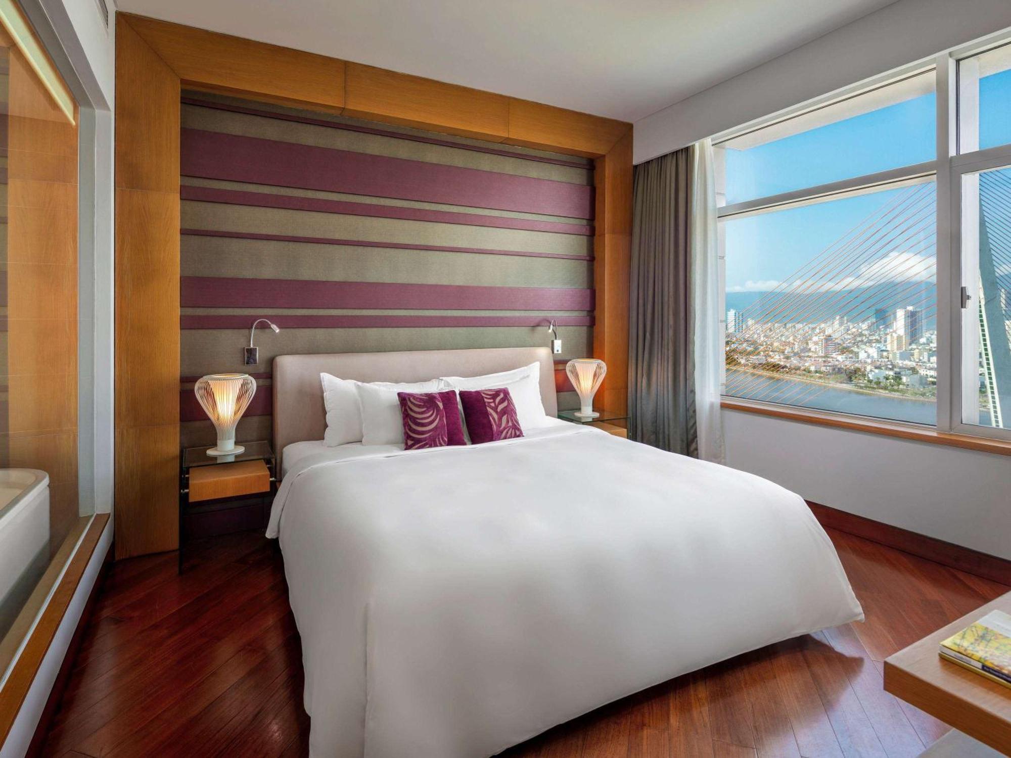 Grand Mercure Danang Екстер'єр фото